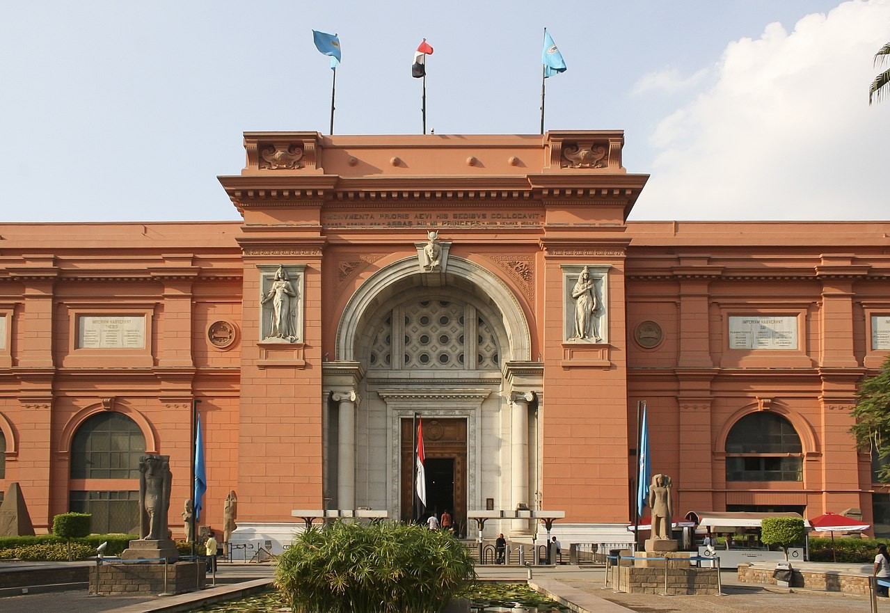 Day trip to Cairo from Luxor by Train
